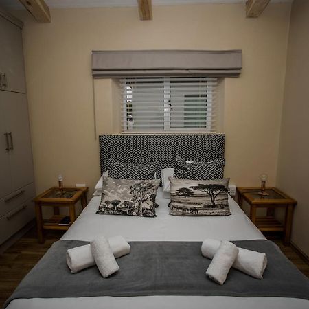 Melk Houte Bosch Manor House Apartment สเวลเลนดาม ภายนอก รูปภาพ